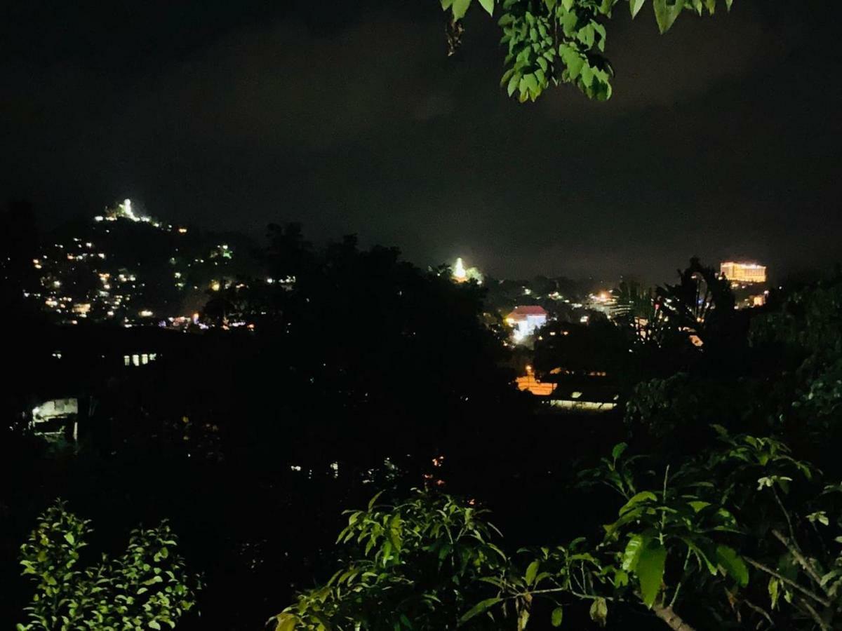 Jaga'S Hill Homestay Kandy Bagian luar foto